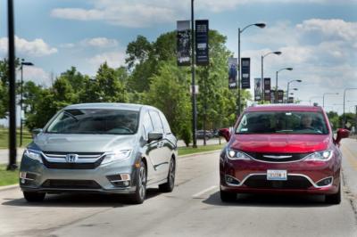 Baltimore Jewish Life Edmunds Compares Chrysler Pacifica And Honda Baltimore Jewish Life Edmunds Compares Chrysler Pacifica And Honda Odyssey Minivans
