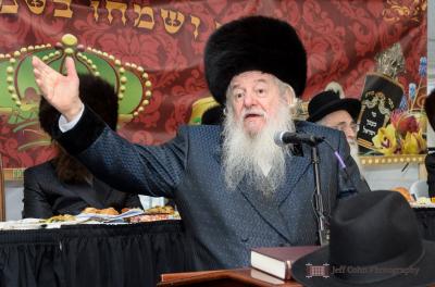 Maspidim Remember Klal Yisroel’s Rebbe, The Novominsker Rebbe (Assorted Videos) 1